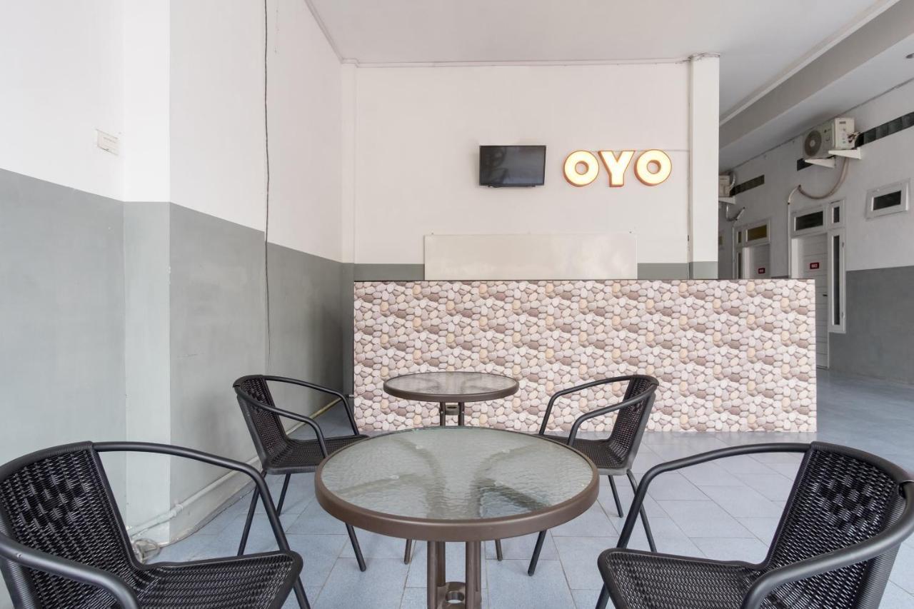 Hotel Oyo 447 Hutasimo 2*