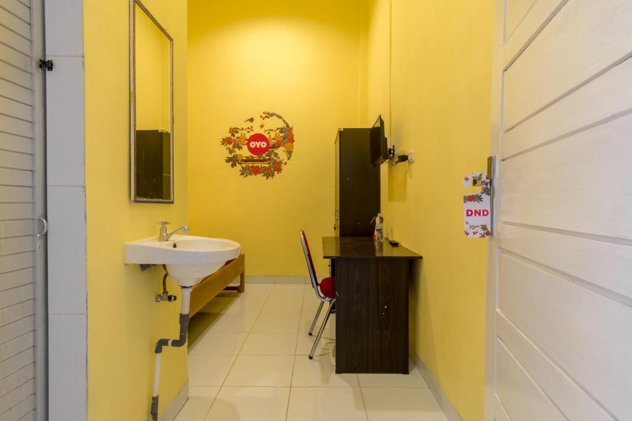 Oyo 447 Hutasimo